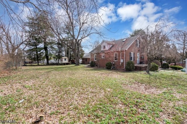 180 N Gaston Ave, Somerville Boro, NJ 08876