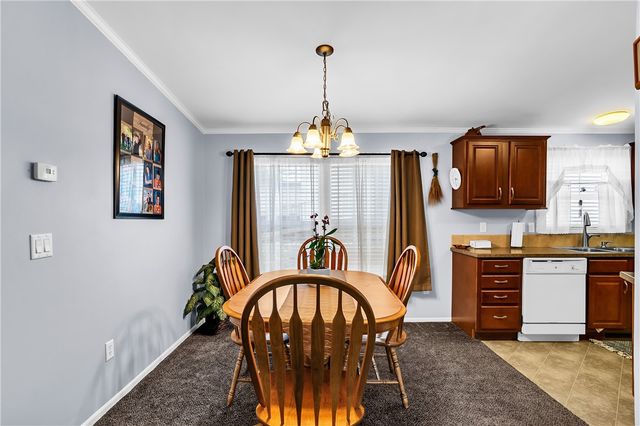 126 York, Cranberry Twp, PA 16066