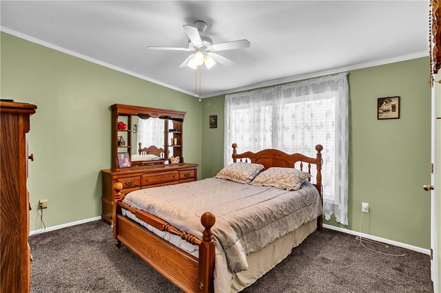 126 York, Cranberry Twp, PA 16066