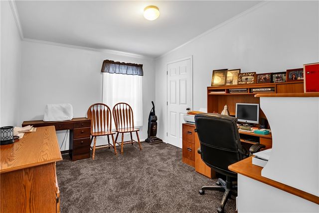 126 York, Cranberry Twp, PA 16066