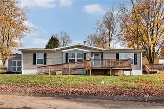 126 York, Cranberry Twp, PA 16066