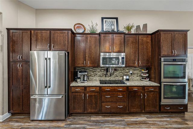 13302 TRAILING MOSS DRIVE, Dade City, FL 33525