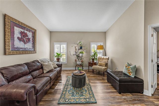 13302 TRAILING MOSS DRIVE, Dade City, FL 33525