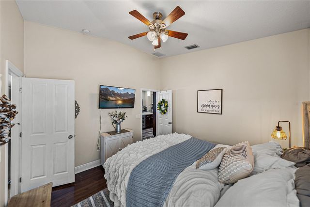 13302 TRAILING MOSS DRIVE, Dade City, FL 33525