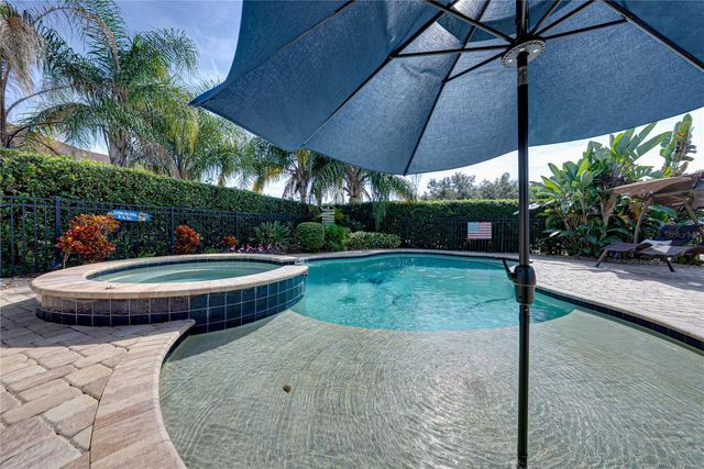 13302 TRAILING MOSS DRIVE, Dade City, FL 33525