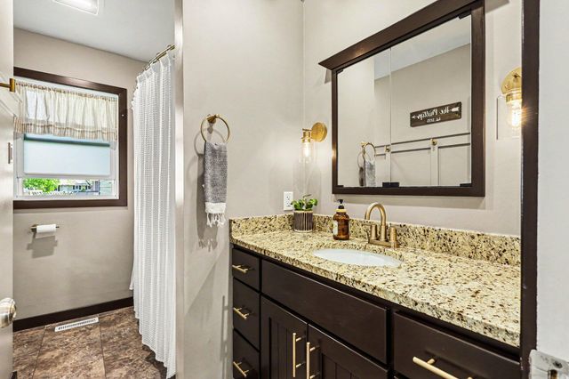 5524 Park Avenue, Hudsonville, MI 49426
