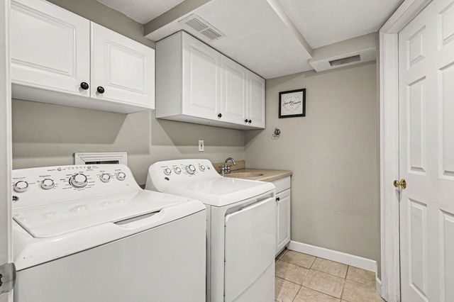 5524 Park Avenue, Hudsonville, MI 49426
