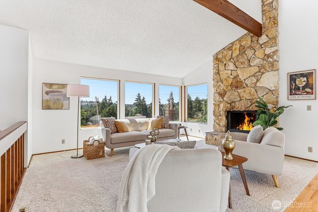 13604 SE 1st Street, Bellevue, WA 98005