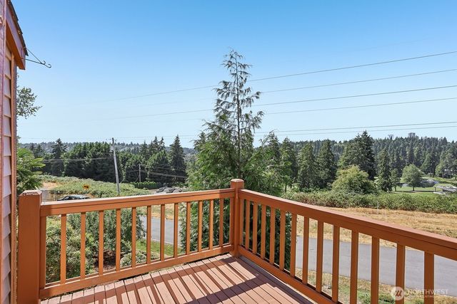 13604 SE 1st Street, Bellevue, WA 98005