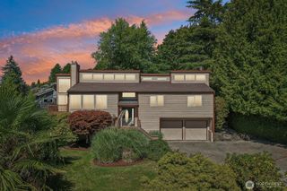13604 SE 1st Street, Bellevue, WA 98005