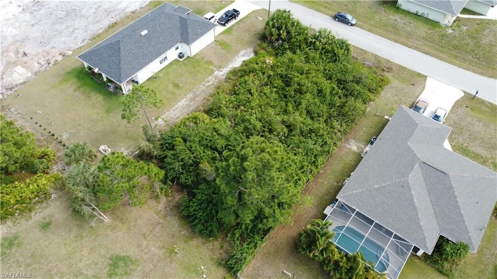 3304 61st ST W, LEHIGH ACRES, FL 33971 — exterior