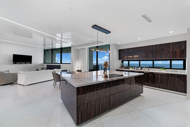 18555 Collins Ave 5201, Sunny Isles Beach, FL 33160