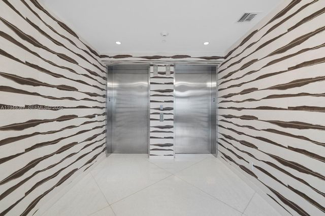 18555 Collins Ave 5201, Sunny Isles Beach, FL 33160