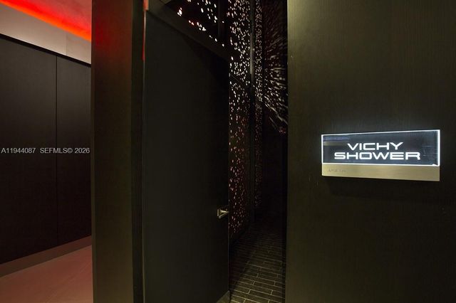 18555 Collins Ave 5201, Sunny Isles Beach, FL 33160