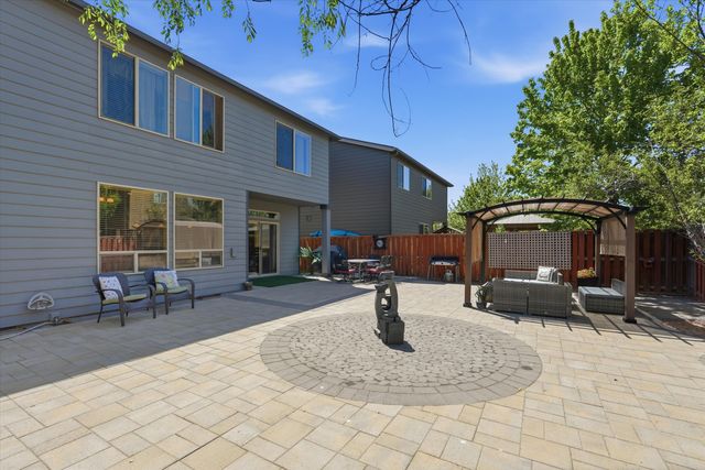 61235 Splendor, Bend, OR 97702