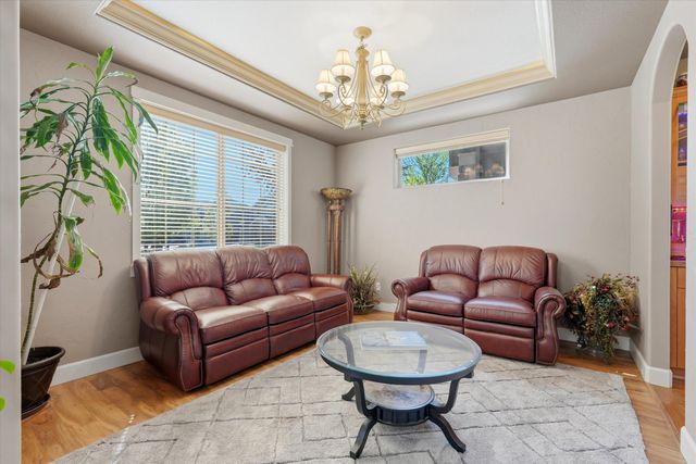 61235 Splendor, Bend, OR 97702