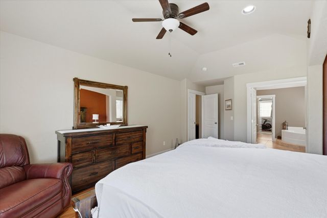 61235 Splendor, Bend, OR 97702