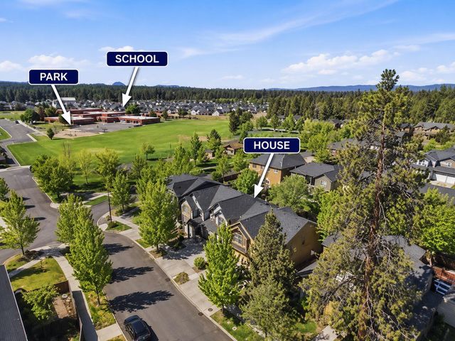 61235 Splendor, Bend, OR 97702