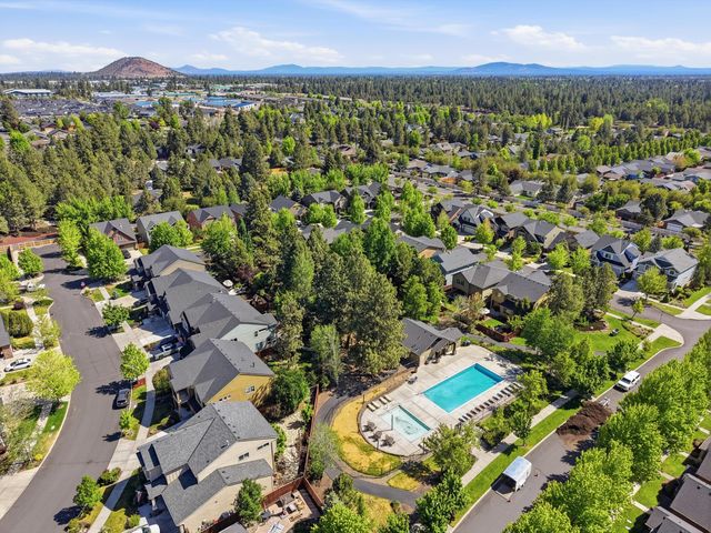 61235 Splendor, Bend, OR 97702