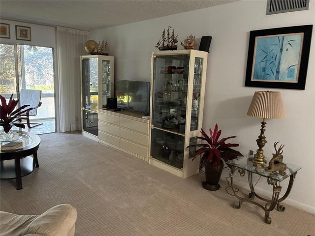 2304 Lucaya Lane D3, Coconut Creek, FL 33066