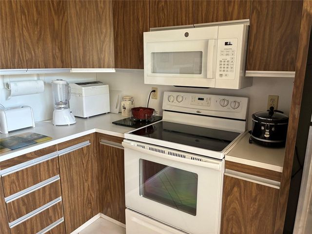 2304 Lucaya Lane D3, Coconut Creek, FL 33066