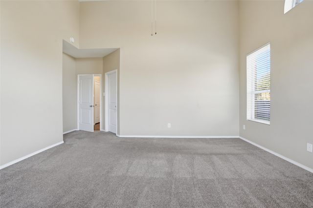 704 Rolling Hills Lane, Desoto, TX 75115