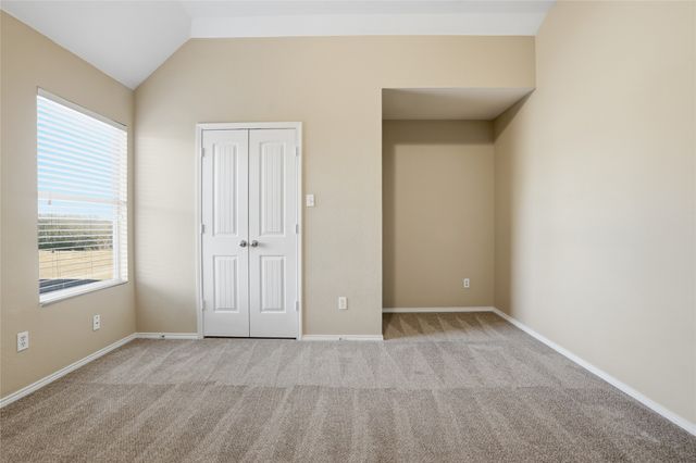 704 Rolling Hills Lane, Desoto, TX 75115