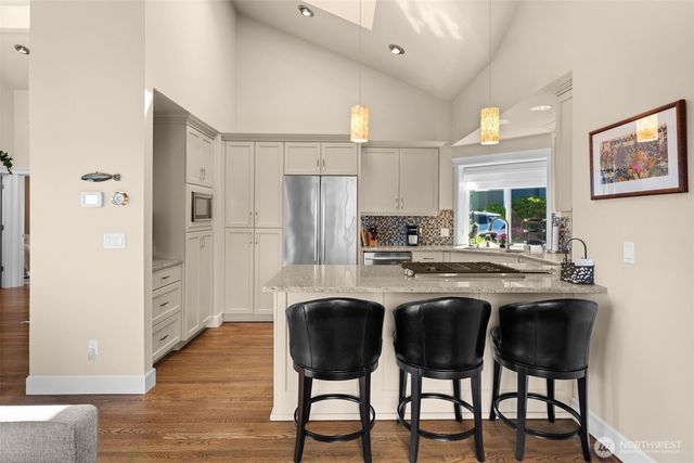 6744 Port Lane, Gig Harbor, WA 98335
