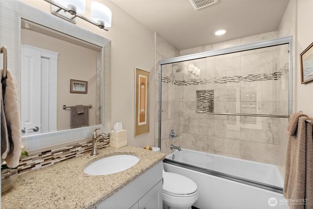 6744 Port Lane, Gig Harbor, WA 98335