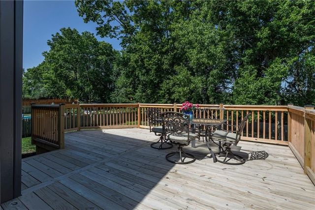 6418 Anderson Street, Shawnee, KS 66226