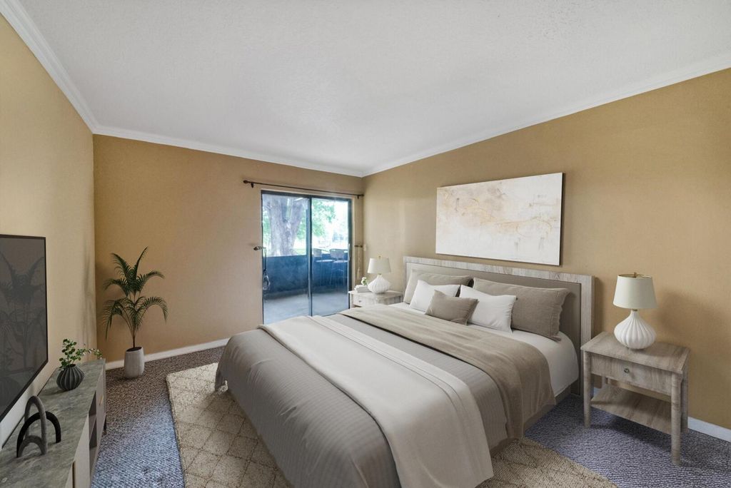 Image 15 of property listing at 12524 Shoreline Drive 101, Wellington, FL 33414
