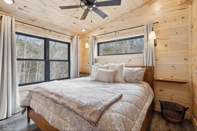 - Stepping Stone Road, Sevierville, TN 37862