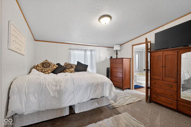 312 E 10th Street, Lapel, IN 46051