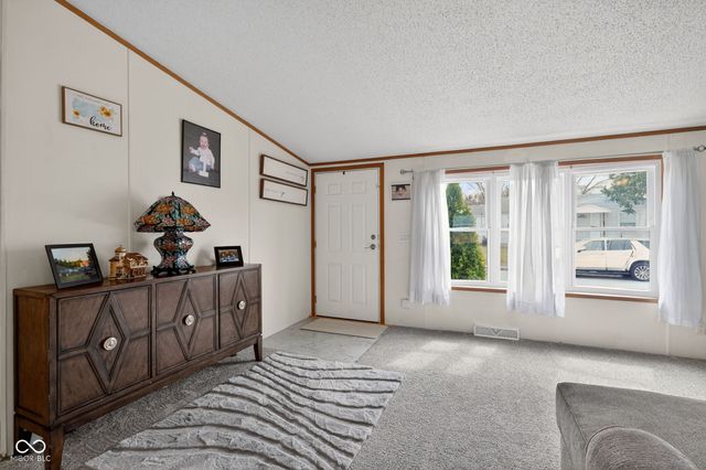 312 E 10th Street, Lapel, IN 46051