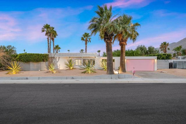 483 E Francis Drive, Palm Springs, CA 92262