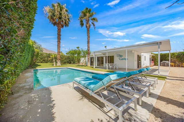 483 E Francis Drive, Palm Springs, CA 92262