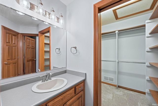 11016 Rupert Road, Harlan, IN 46743