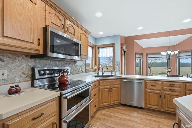 11016 Rupert Road, Harlan, IN 46743