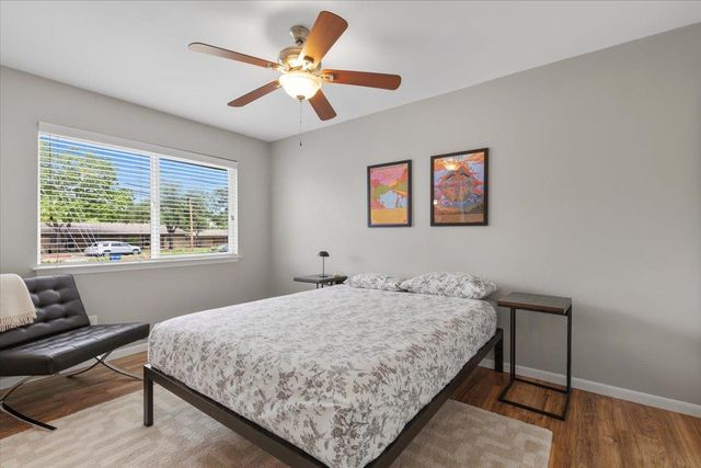 208 Skyloop DR, Austin, TX 78745