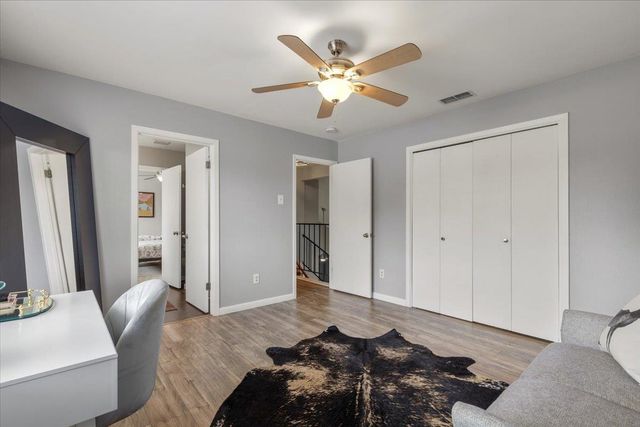 208 Skyloop DR, Austin, TX 78745