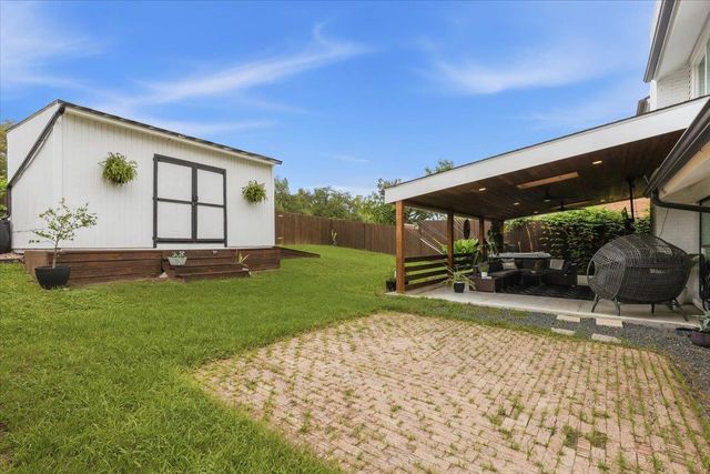 208 Skyloop DR, Austin, TX 78745