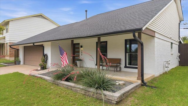 208 Skyloop DR, Austin, TX 78745