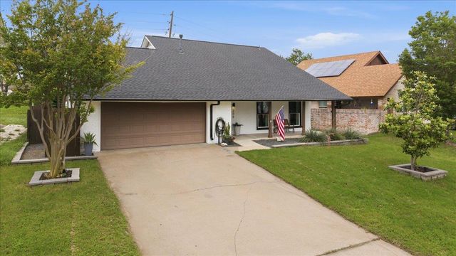 208 Skyloop DR, Austin, TX 78745