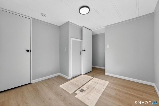 32 Nashua Street, Norwich, CT 06360