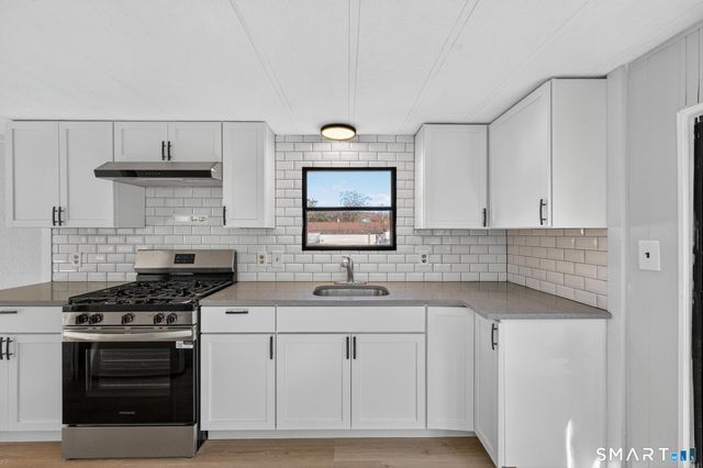 32 Nashua Street, Norwich, CT 06360