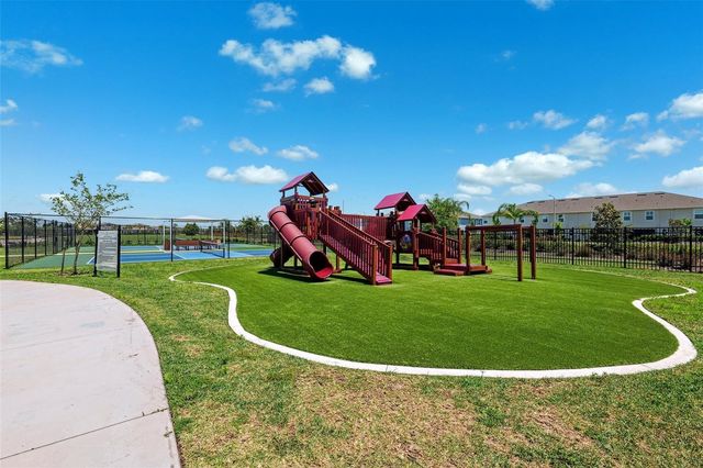 31332 AMBERVIEW BEND, Wesley Chapel, FL 33545