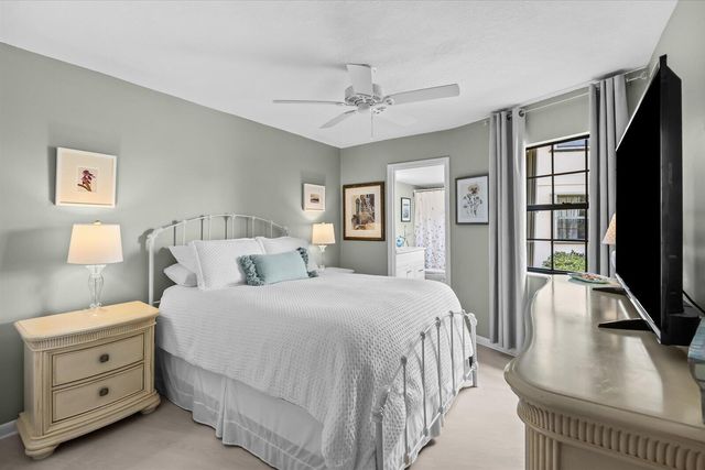 2069 NE Collins Circle 7-50, Jensen Beach, FL 34957