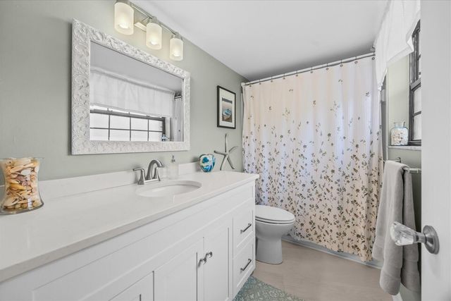 2069 NE Collins Circle 7-50, Jensen Beach, FL 34957