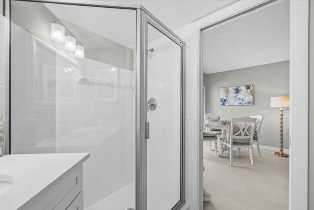 2069 NE Collins Circle 7-50, Jensen Beach, FL 34957
