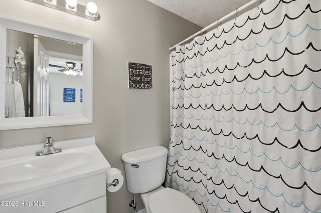 410 Greenville Avenue Unit A, Carolina Beach, NC 28428